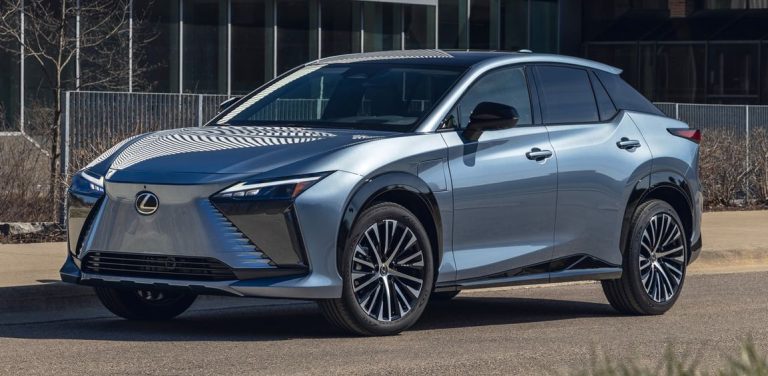 review-of-electric-car-suv-lexus-rz-2023