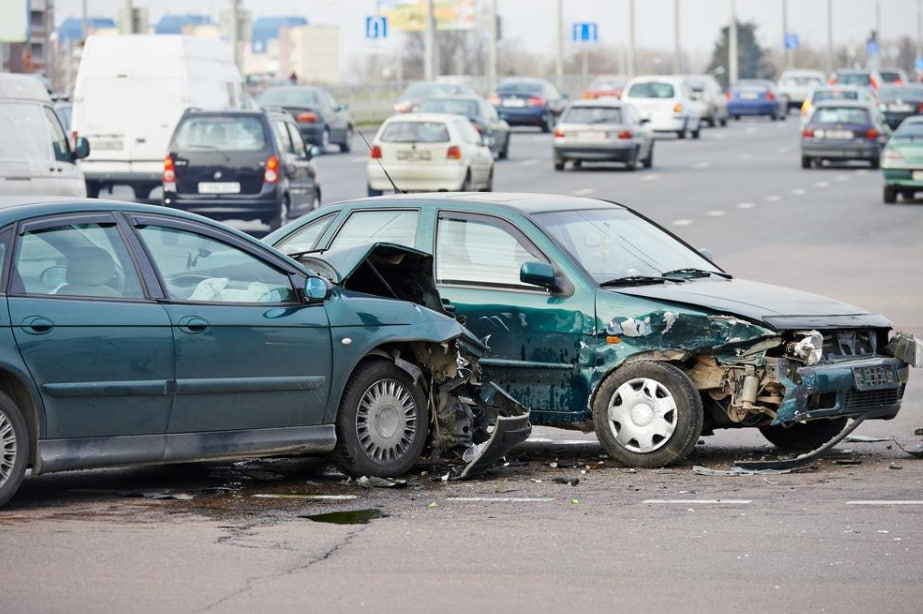 what-are-the-main-contributing-factors-to-traffic-accidents?
