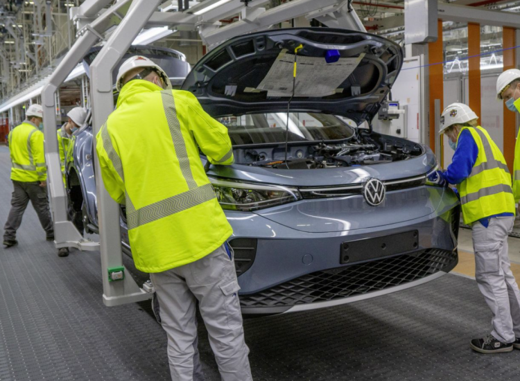 What Happened When a German Car Factory Went All Electric